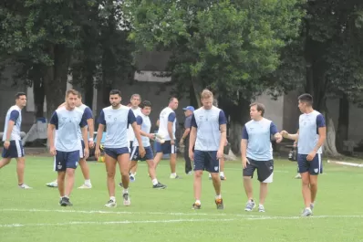 Los jugadores de Atlético tienen toda la fe en Lavallén