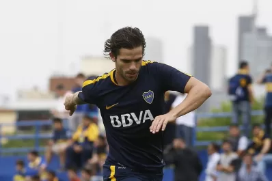 Ponzio y Gago batallarán para empezar a ganar el partido en el mediocampo