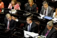 El kirchnerismo pone plazo de una semana para tratar Ganancias