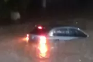 Video: así rescató el policía a la familia de turistas en el puente Central Córdoba