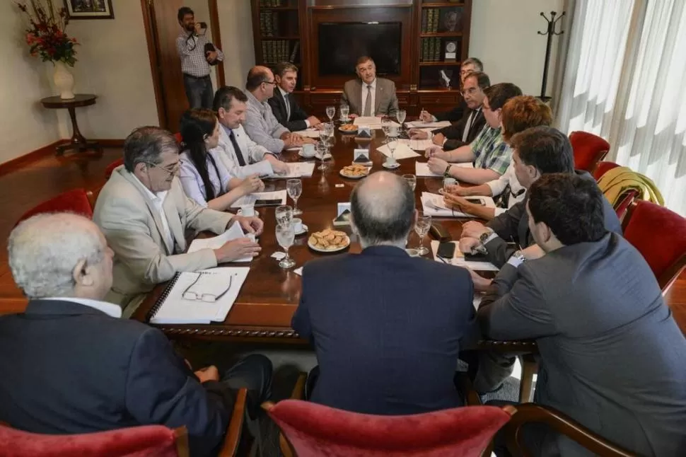 EXTENSO TEMARIO. El lunes, en Parlamentaria, se definieron 32 proyectos; ayer se agregaron dictámenes. PRENSA LEGISLATURA