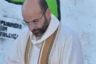 Un adolescente fue abatido en un presunto robo a un cura que lucha contra el narcotráfico