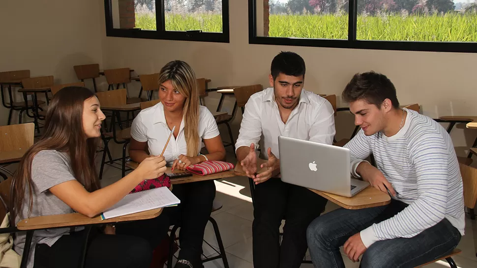 La Universidad de San Pablo-T ofrece carreras innovadoras y beneficios para comenzar a estudiar en 2017