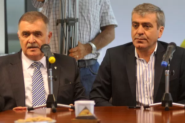 Jaldo, contra Cano y Amaya: sólo se firmaron convenios que no se ejecutaron