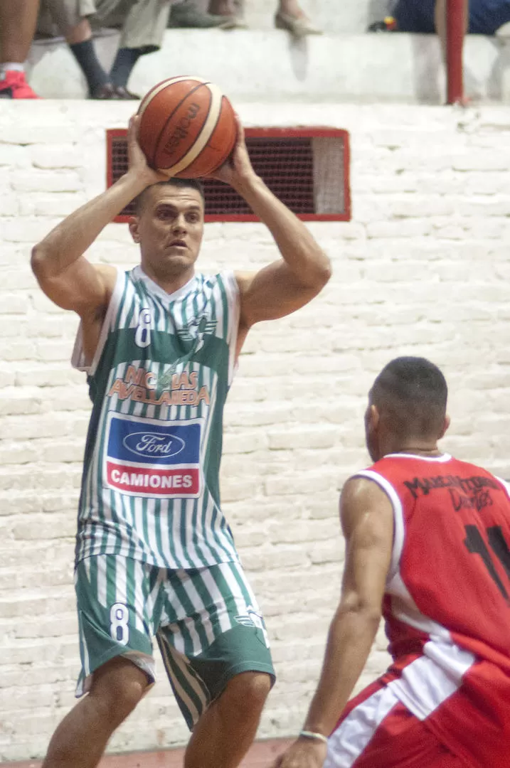 BALUARTE. El chaqueño Rodrigo Setaringer fue uno de los jugadores más regulares que tuvo Nicolás Avellaneda durante 2016. la gaceta / foto de DIEGO ARáOZ