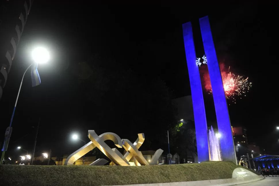 EL GRAN ICONO DE 2016. Un monumento austero pero que en líneas generales cumple con sus objetivos. la gaceta / foto de jorge olmos sgrosso