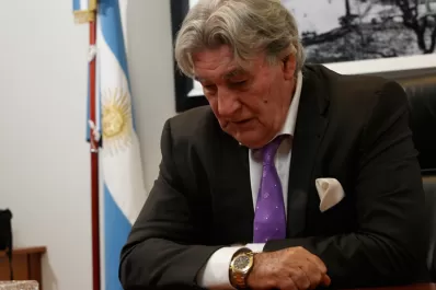 Armando Pérez mejoró pero aún no recibió el alta