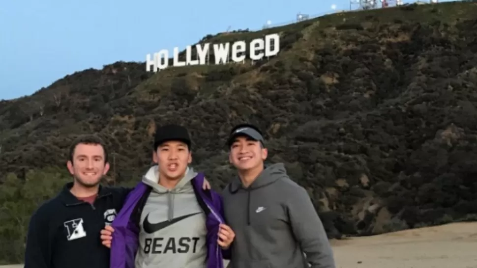 Hollywood comenzó 2017 con una broma en su emblemático cartel