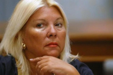 Carrió niega una pelea con Macri por sus denuncias