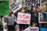 Arrestan a manifestantes contrarios a Trump