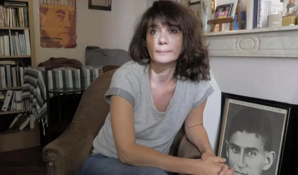 TESTIMONIO SOBRE TUCUMÁN. “Estuvimos en la Jefatura donde están las placas de los desaparecidos y es un lugar que provoca visiones, y hablo más que nada del lugar en sí más que de las placas”, puntualiza Zylberman sobre el centro clandestino de detención. 