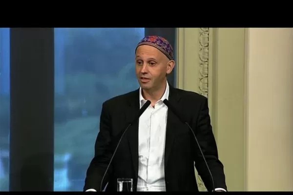 “Cristina no compró aviones hidrantes”