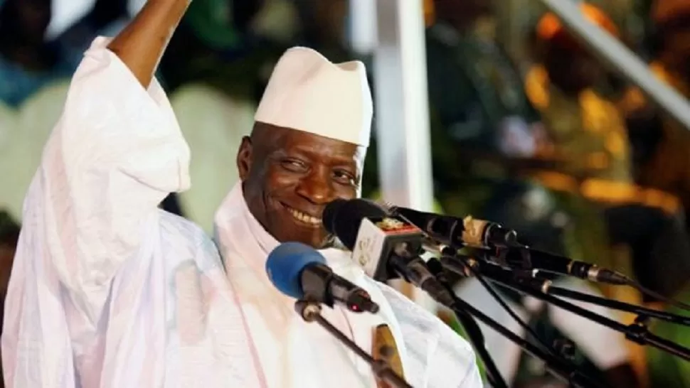 EXILIADO. Yahya Jammeh se encuentra ahora en Guinea Ecuatorial. FOTOS TOMADAS DE INFOBAE.COM.- 