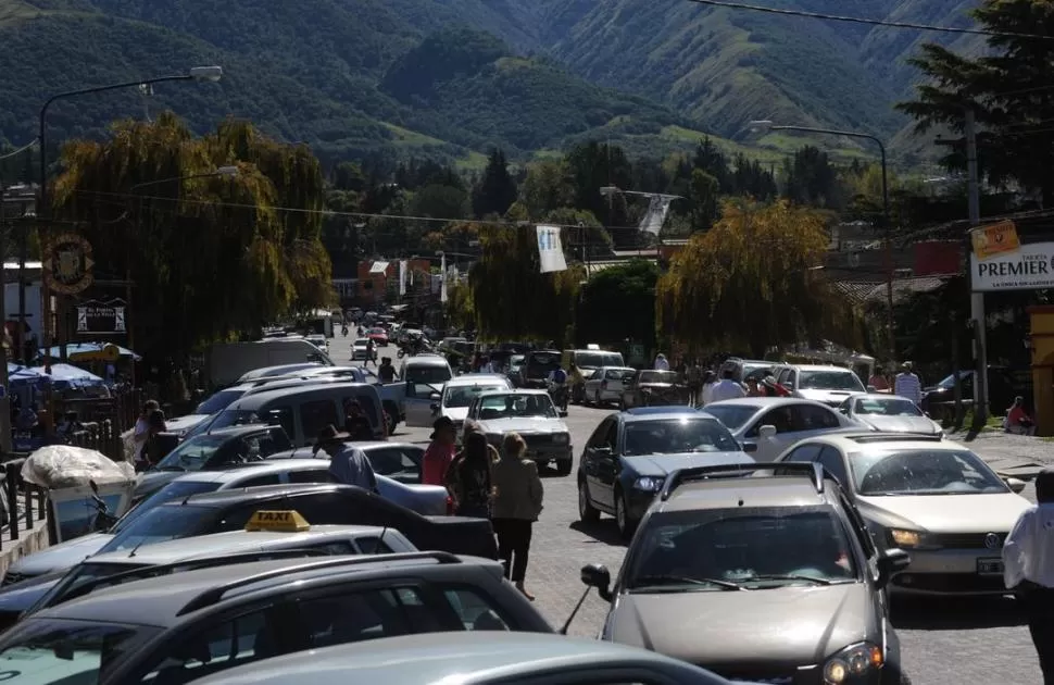 TAFI DEL VALLE. Una mar de gente concurrirá a los valles a la espera del Seven de rugby, el Festival del Yerbiao y el Festival de la Verdura. la gaceta / foto de Osvaldo Ripoll (archivo)