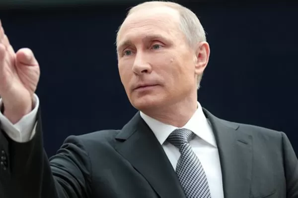 Putin pide a los industriales que desarrollen armas robóticas