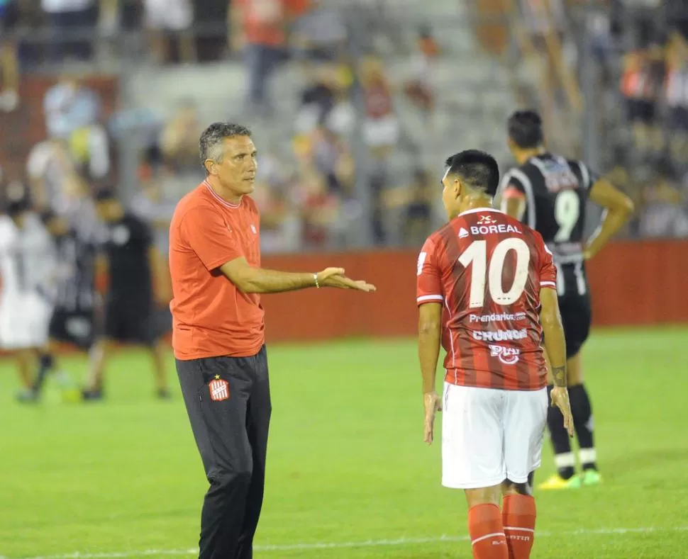 OPTIMISTA. Cagna se fue conforme con el rendimiento de su equipo y apuntó a seguir puliendo detalles de cara al torneo. la gaceta / fotos de hector peralta