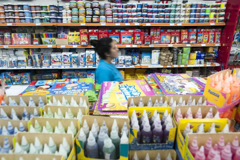 EN ALZA. Alimentos, bebidas y educación fueron los rubros que más subieron.