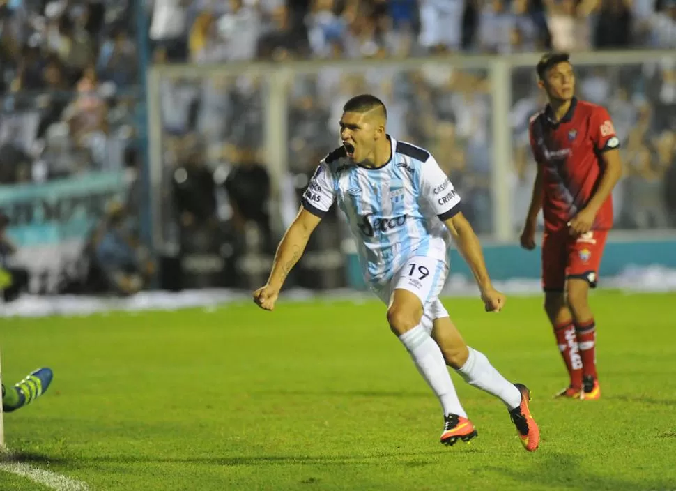 IMPORTANTE. David Barbona viene levantando vuelo a fuerza de goles. Puede ser una pieza importante para la revancha. la gaceta / foto de franco vera