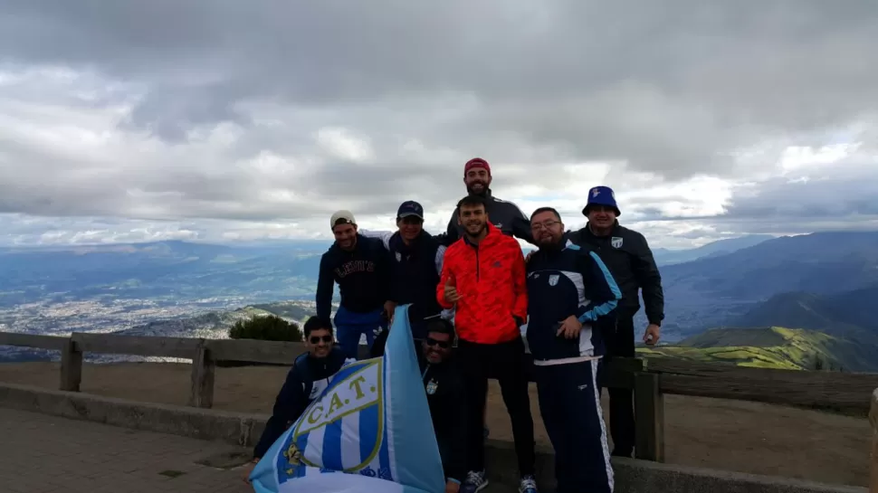 Los hinchas de Atlético utilizan el hash #ExodoTucumano para etiquetar las fotos