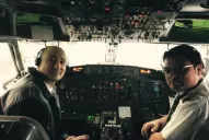 Entre las disculpas y los elogios