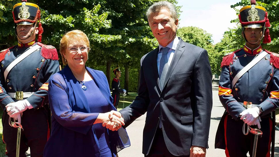 MAURICIO MACRI Y MICHELLE BACHELET. FOTO TOMADA DE TÉLAM