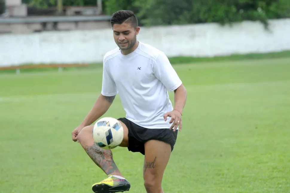 FELIZ. Moreira admite que está muy contento de haber decidido venir a San Martín. “Me siento muy cómodo en el club y las cosas me están saliendo bien”, dijo. la gaceta / foto de hector peralta (archivo)