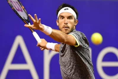 Leo Mayer sufrió para ganarle al portugués Gastao Elias