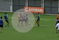 Insaurralde y Silva, a las piñas en el entrenamiento de Boca