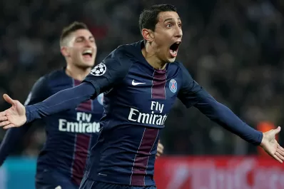 PSG aplastó a Barcelona por 4-0 con un doblete de Di María
