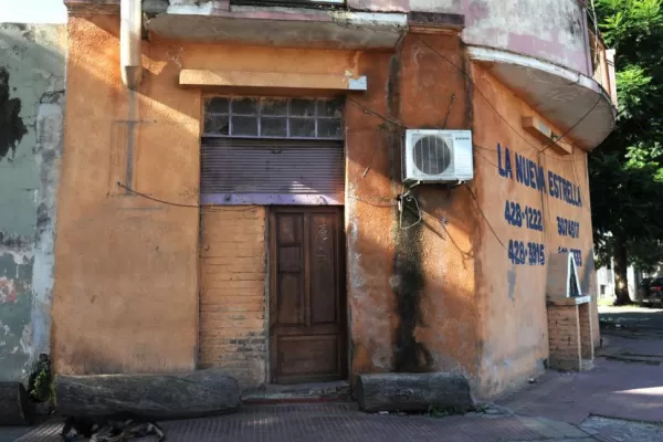 Clausuran dos empresas de taxis por falta de habilitaciones