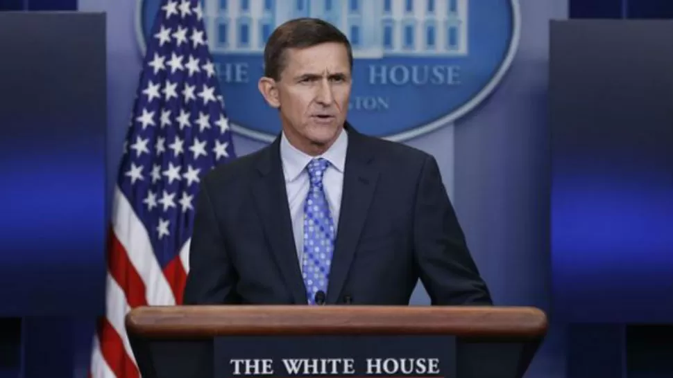 NO SIGUE. El ahora ex asesor de Seguridad Nacional de Estados Unidos, Michael Flynn.