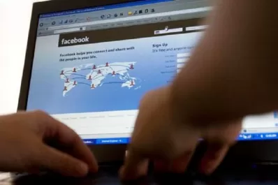 Facebook muestra notificaciones emergentes