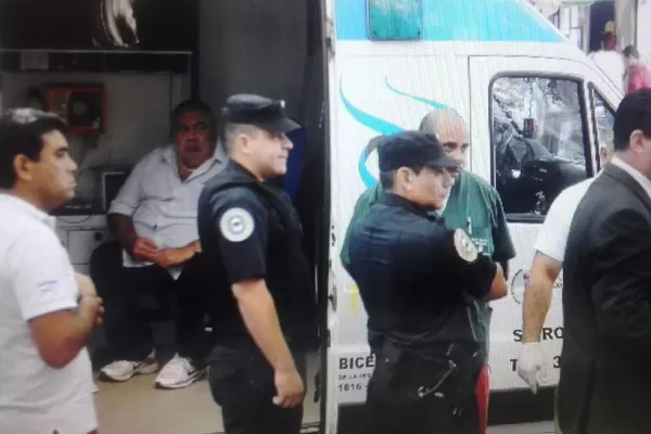 Juicio al Clan Ale: La Chancha no pudo bajar de la ambulancia y se quedó afuera de la audiencia