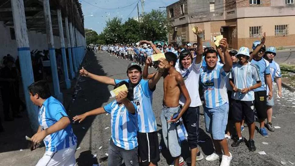 HISTÓRICO. En el partido del jueves se utilizará el sistema que permite identificar a los hinchas antes de ingresar al estadio.