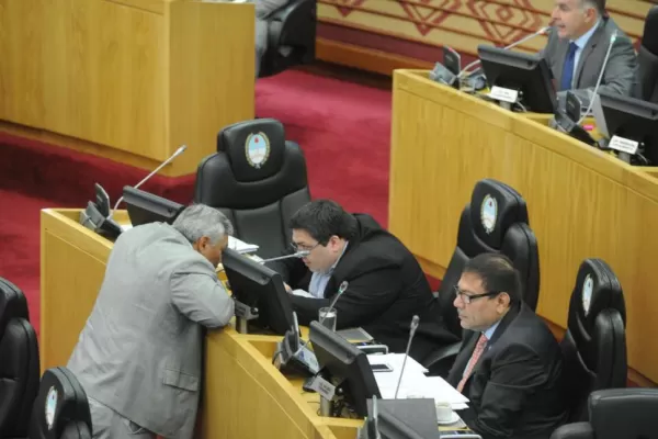 Legisladores “re-reformaron” el fuero laboral