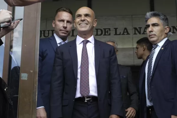 Avanza la denuncia de AFI por la cuenta de Twitter de Cristina