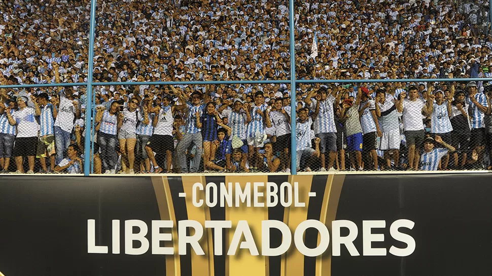 El calor y la presión de los hinchas podrían complicarle la vida a Junior. LA GACETA/FOTO DE FRANCO VERA