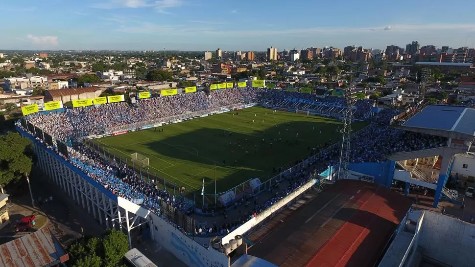 Desde el aire, te mostramos un Monumental desbordando de felicidad