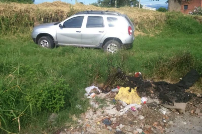 Le robaron el auto y lo encontraron abandonado en San Cayetano