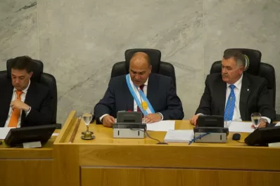 El Bicentenario y el empleo, dos de los ejes del discurso de Manzur en la Legislatura