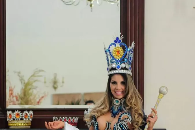 Las 12 mejores fotos de Romina Rafael, la Reina Provincial de los Corsos