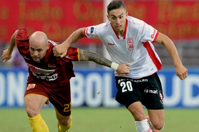 Huracán la pasó mal ante Anzoátegui en el debut de Azconzábal