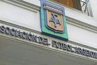 Sigue la novela: ahora Pérez dice que no les descontarán puntos a los equipos que no se presenten