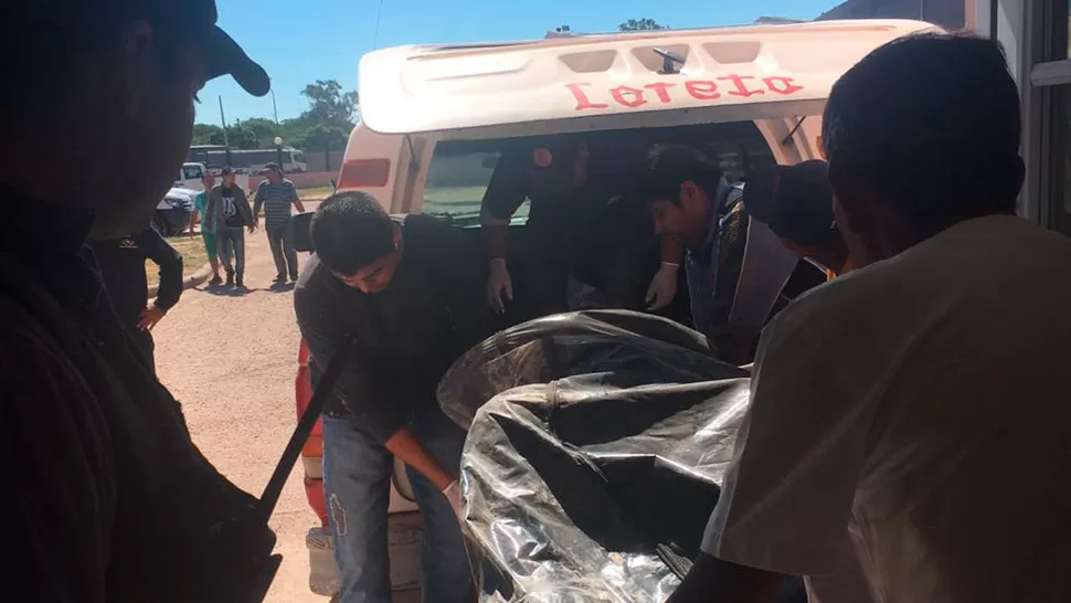 SIN VIDA. El cuerpo del intendente catamarqueño Antonio Córdoba fue arrastrado 20 kilómetros por el Río Dulce. FOTO GENTILEZA NUEVO DIARIO WEB