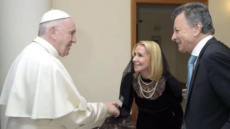  twitter @sacroprofano