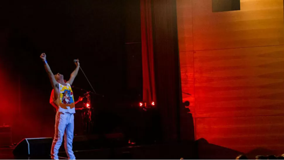 DIOS SALVE A LA REINA. La banda tributo a Queen se presentará en abril. 