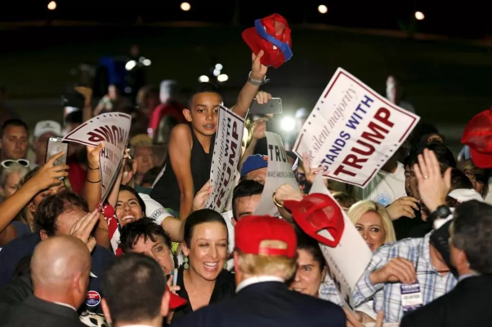 APOYO POPULAR. Trump es popular en amplios sectores de la comunidad. REUTERS