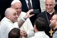 Papa Francisco: ¿qué pasaría si tratáramos a la Biblia como a nuestro celular?