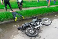 Lectores respaldan la idea de prohibir que dos hombres circulen en moto