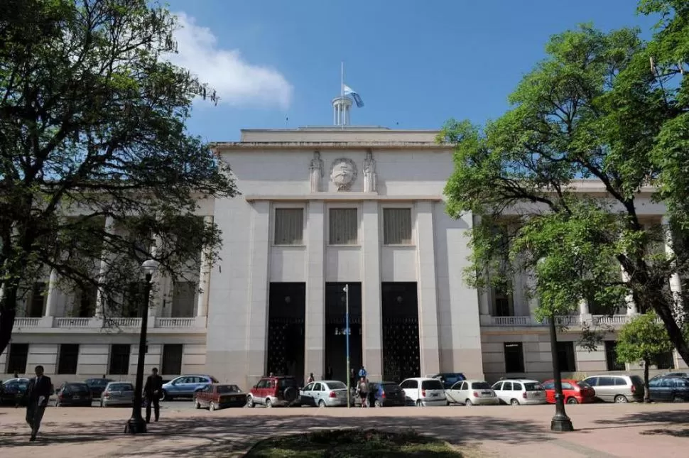 TRIBUNALES. La norma que facilita la remoción de funcionarios juficiales genera polémica entre los letrados. la gaceta / foto de juan pablo sanchez noli